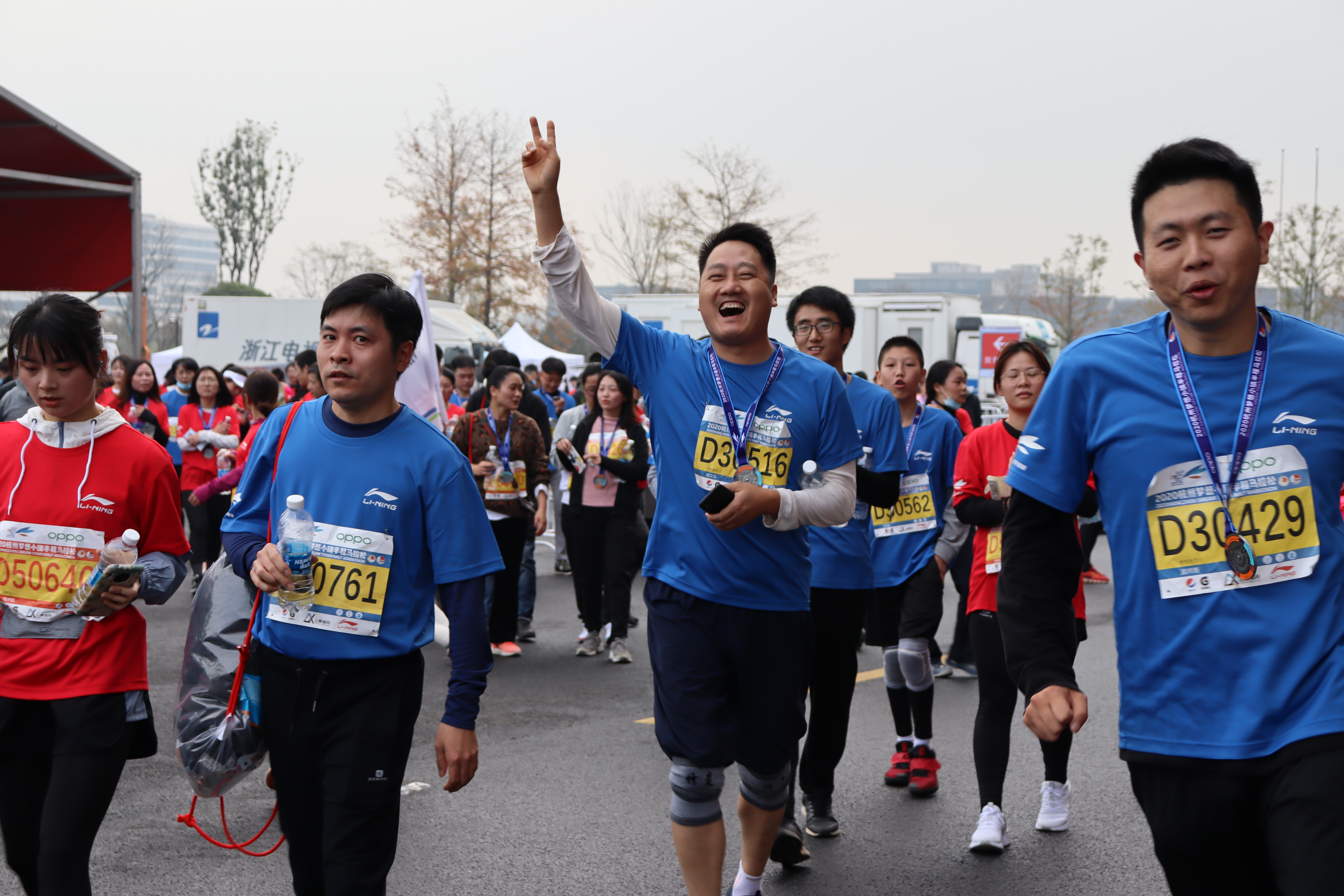 團(tuán)隊(duì)風(fēng)采